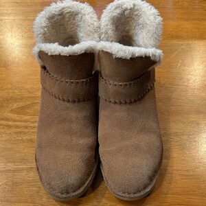 UGG Chestnut Suede Shearling Ankle Booties